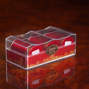HUAXIANGYUAN- Teh Guobin Edisi Peringatan Panci Merah Kecil Narcissus Pohon Tua （3 Kaleng dalam Kotak Akrilik 25.2g *3）（versi 2.5)